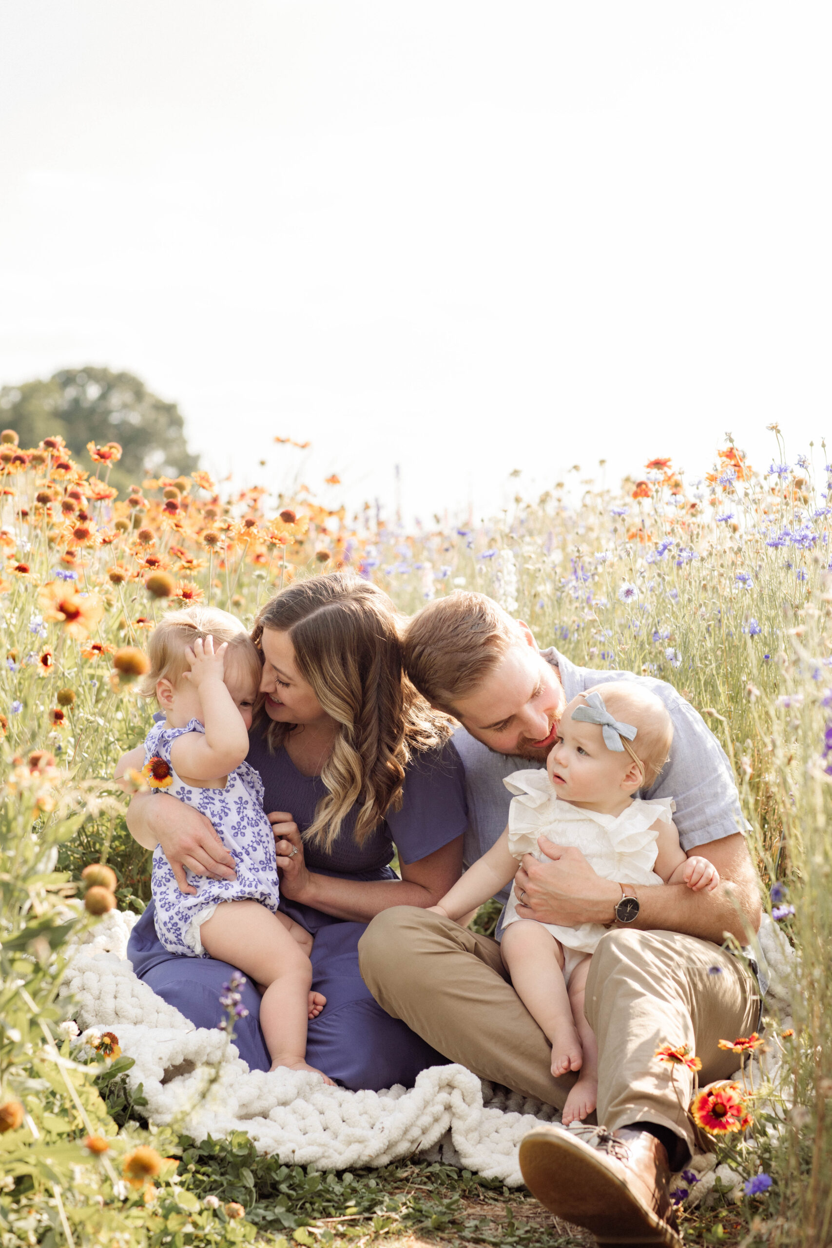 Lancaster Wildflower Lookout Family Session | Fikse Family
